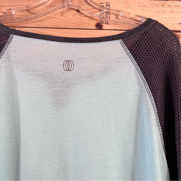 Balance Collection by Marika Mint Green gray Long sleeve activewear Top Size XL - Picture 5 of 12